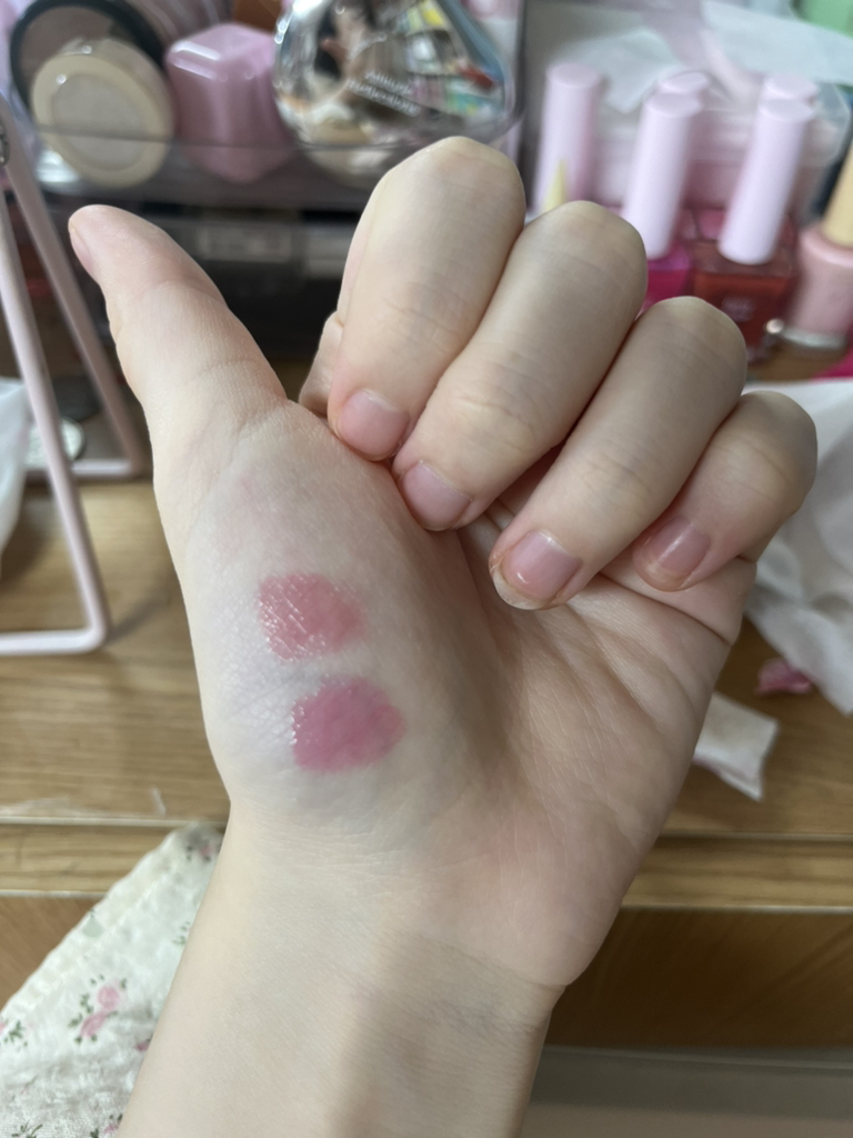 ROMAND dewy·ful water tint [11 lilac cream] review image