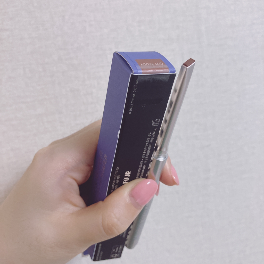 투슬래시포 (TOWSLASHFOUR) 스컬프트 립 쉐이퍼 [아웃테디] review image