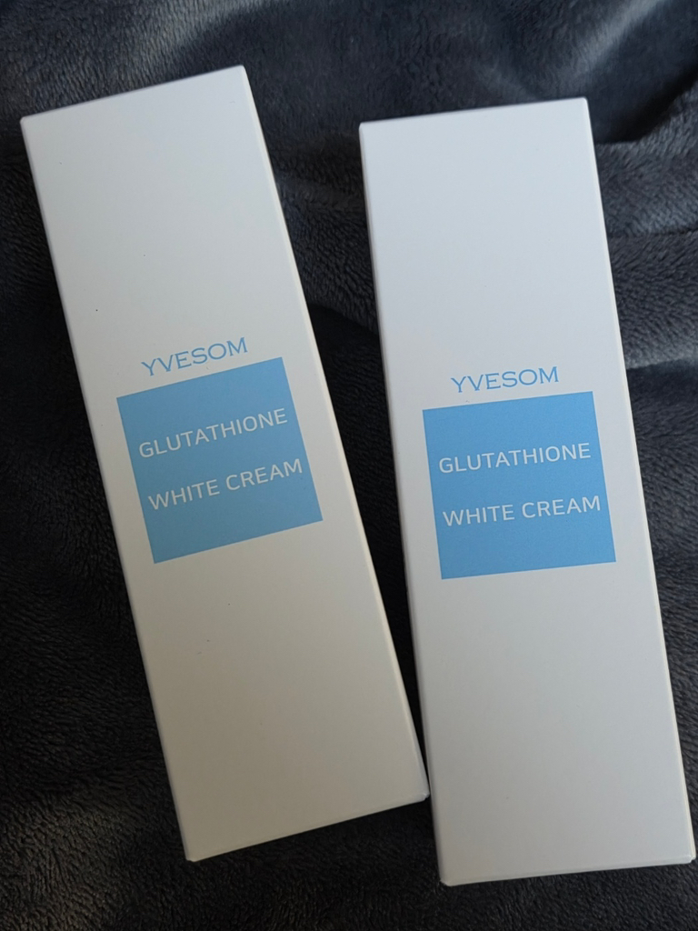 입솜 (YVESOM) 글루타치온 화이트 크림 review image