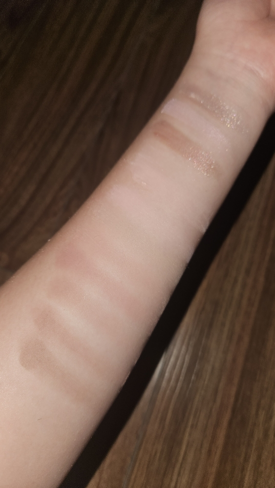 Real user review photo of Pin Point Eyeshadow Palette [02 Pink + Mauve = Love]