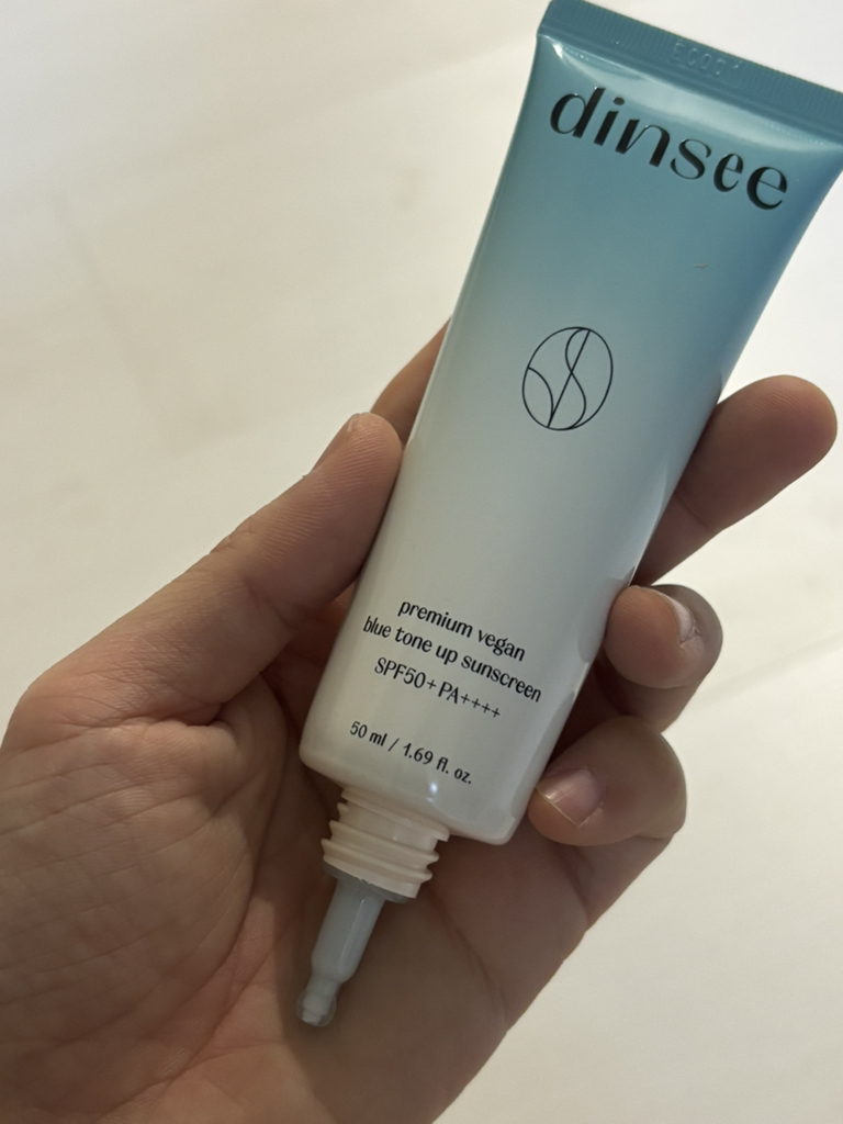 高级植物性蓝调防晒霜 [SPF50+/PA++++]的真实用户使用照片