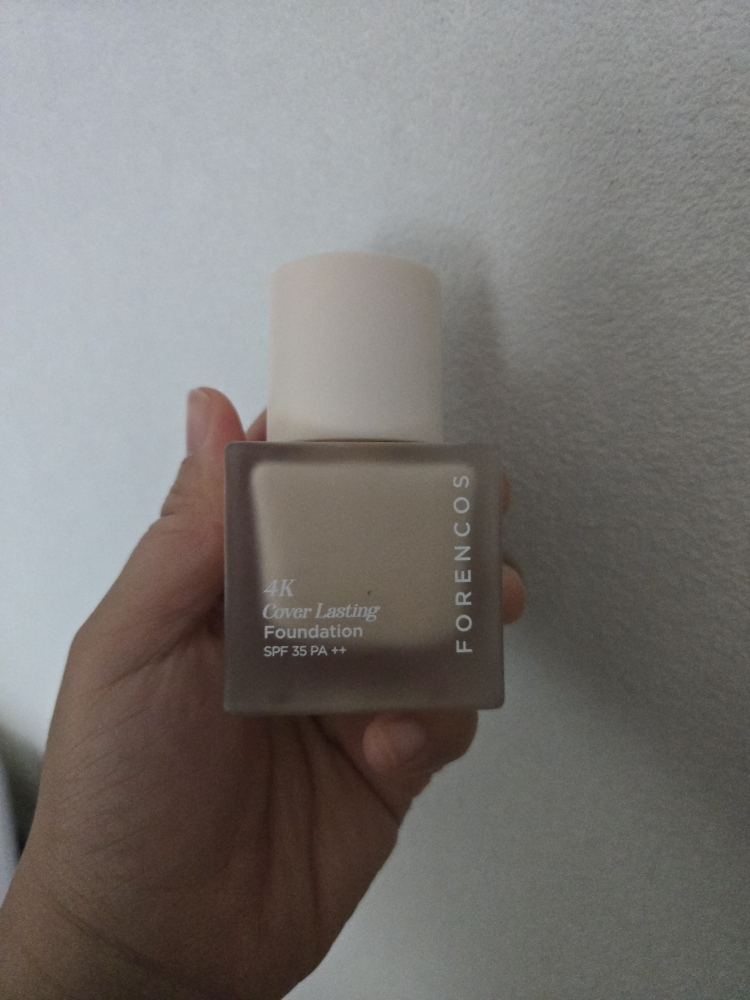 포렌코즈 (FORENCOS) 4K 커버래스팅 파운데이션 [SPF35/PA++] [02 아이보리] review image