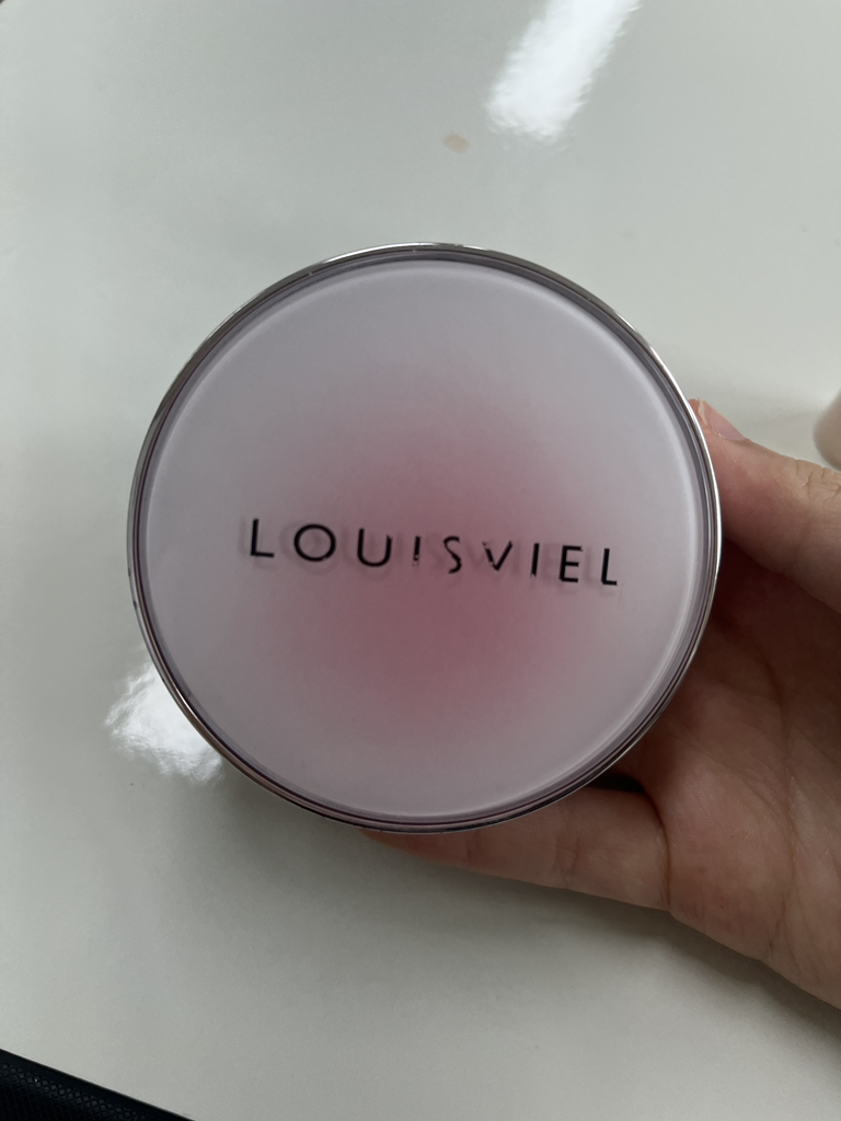 루이비엘 (LOUISVIEL) 피치피치쿠션 [SPF50+/PA+++] [21호 라이트베이지] review image