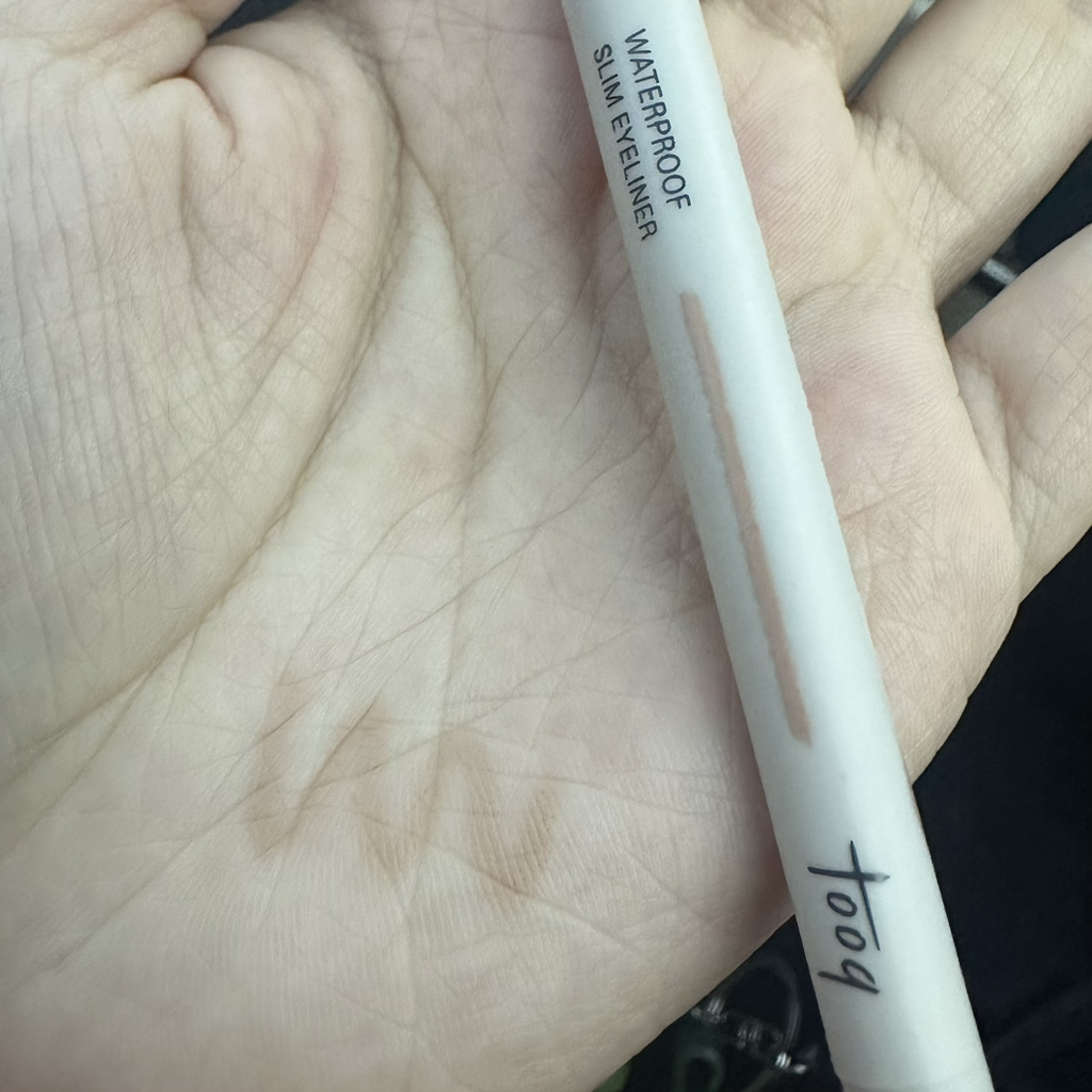tooq 防水纤细眼线笔[橡沙] common.review image