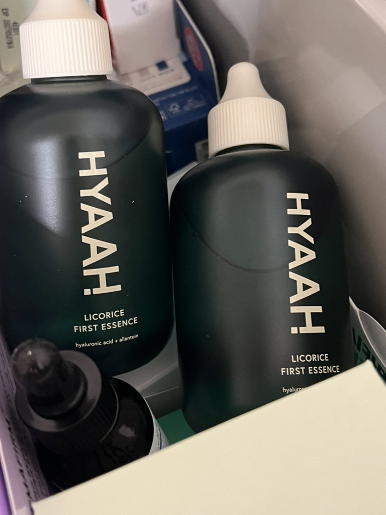 히야 (HYAAH) 감초 퍼스트 에센스 review image