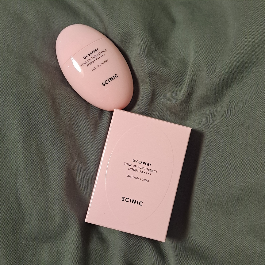 싸이닉 (SCINIC) UV 엑스퍼트 선 에센스 [SPF50+/PA++++] [톤업] review image