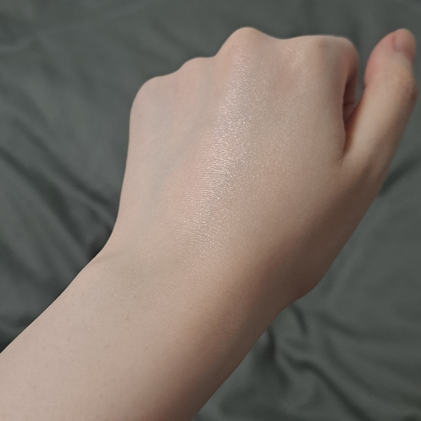 싸이닉 (SCINIC) UV 엑스퍼트 선 에센스 [SPF50+/PA++++] [톤업] review image