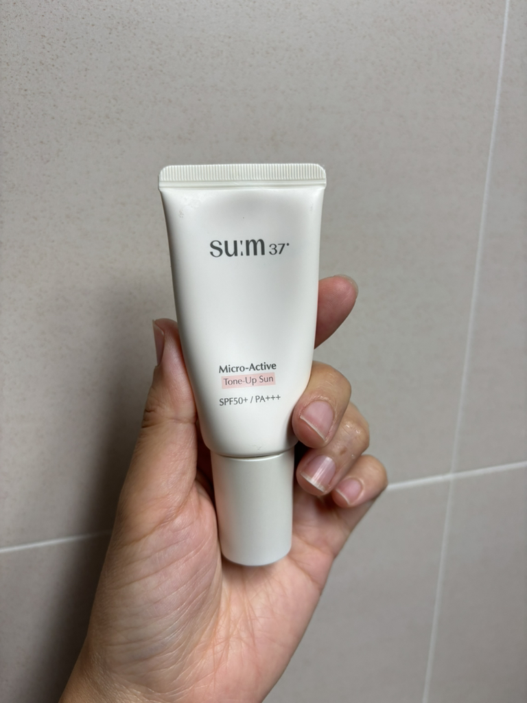 SUM37 (苏秘37˚) 微动质感美白防晒霜 [SPF50+/PA+++] common.review image