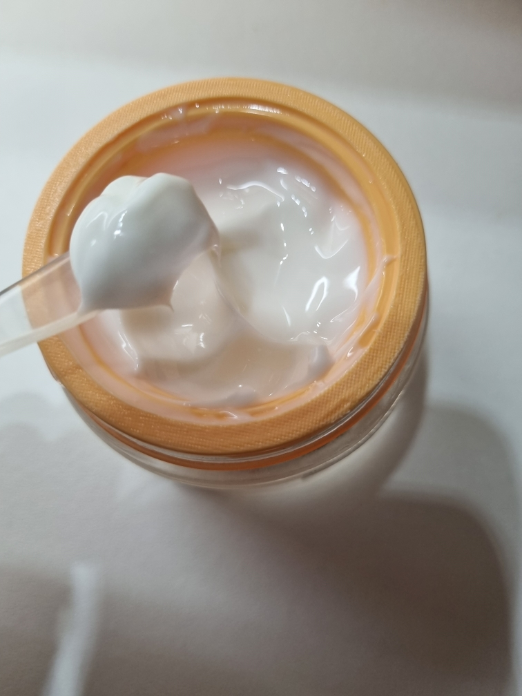 아벤느 (Avene) 비타민 액티브 Cg 크림 review image