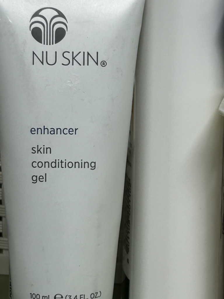 NUSKIN Enhancer Skin Conditioning Gel Reviews | Hwahae