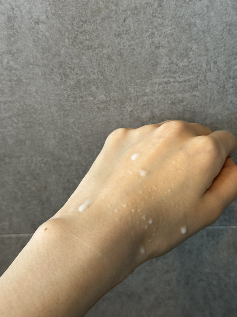 INNISFREE GREEN TEA HYALURONIC MIST review image