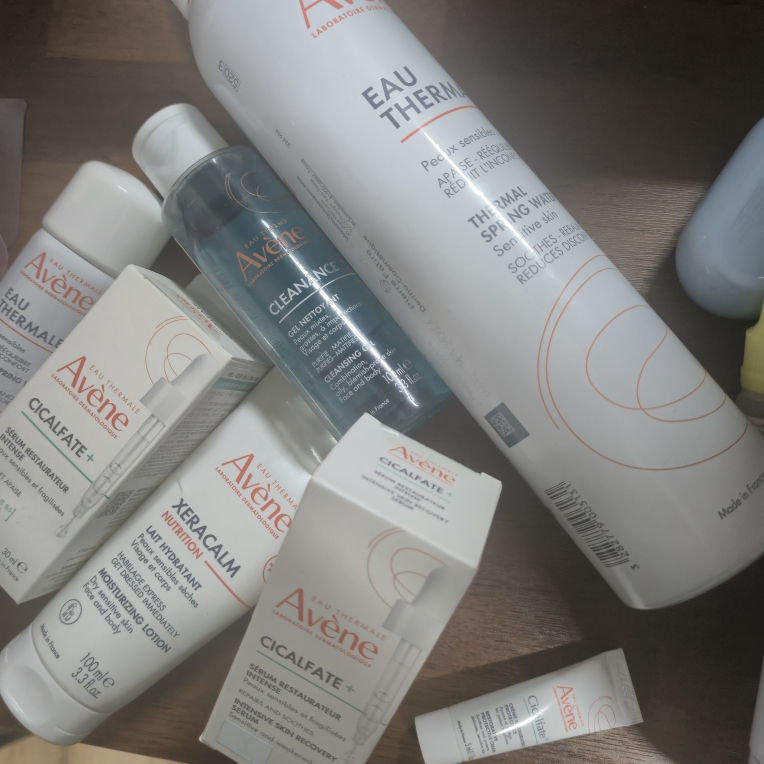 아벤느 (Avene) 제라캄 뉴트리션 클렌징 젤 review image