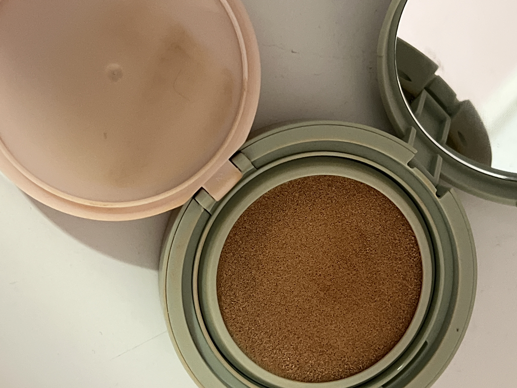 密集遮瑕气垫 [SPF40/PA++] [23NW 中等米色]的真实用户使用照片