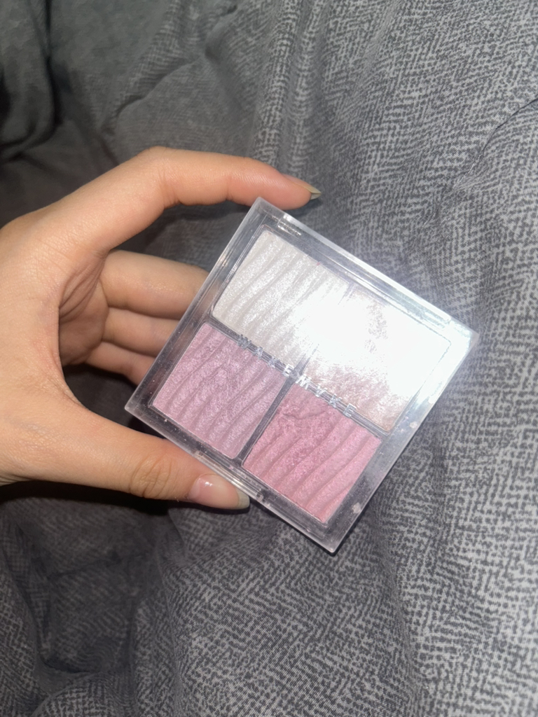 웨이크메이크 (wakemake) 글로우 컨투어링 하이라이터 팔레트 [02 쿨글로우] review image