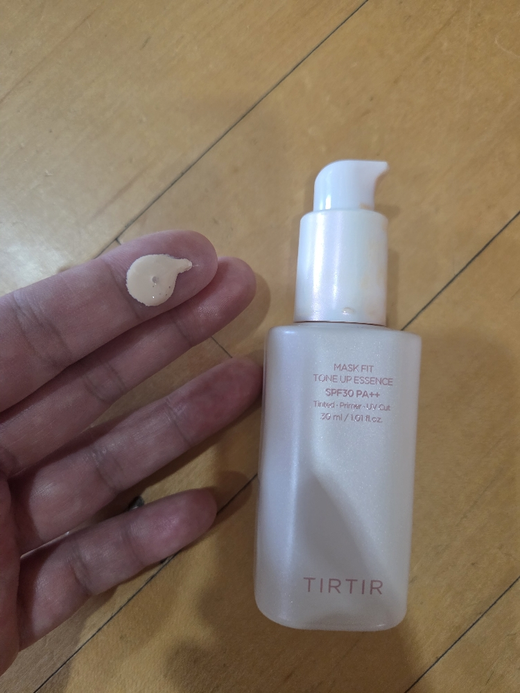 티르티르 (TIRTIR) 마스크 핏 톤 업 에센스 [SPF30/PA++] [01 베이지] review image