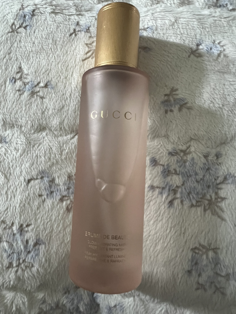 구찌 (GUCCI) 브륌 드 보떼 글로우 하이드레이팅 미스트 프랩 선 앤 리프레시 review image