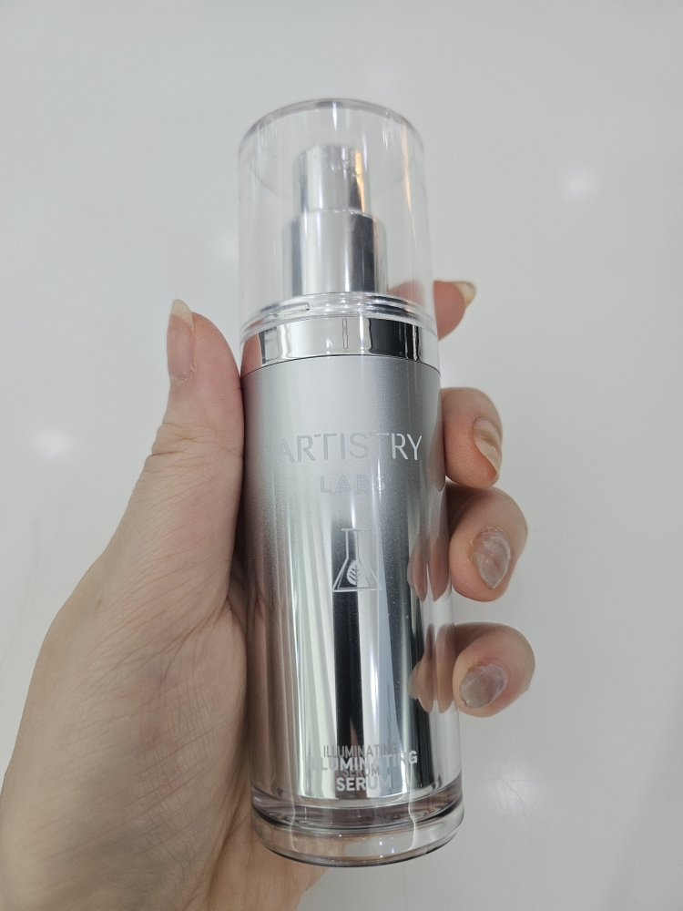 아티스트리 (ARTISTRY) 일루미네이팅 세럼 review image