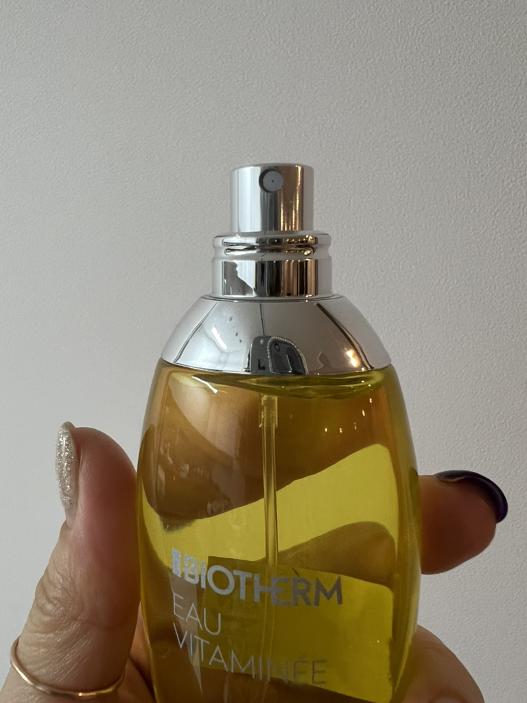 BIOTHERM EAU VITAMINÉE BODY MIST review image