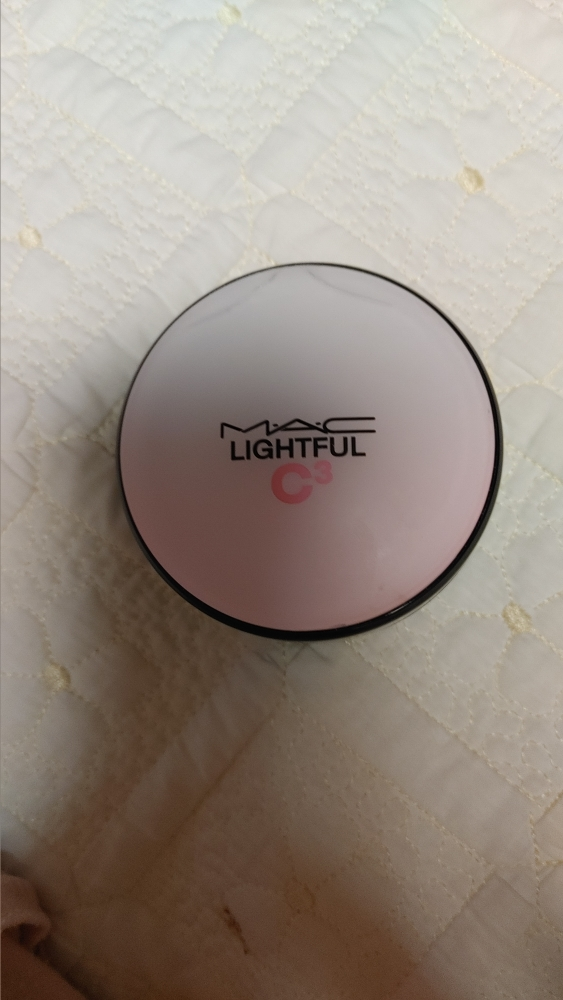 맥 (MAC) 라이트풀 C3 퀵 피니쉬 쿠션 컴팩트 위드 라이트-디퓨징 콤플렉스 [SPF50/PA++++] [라이트플러스로즈] review image