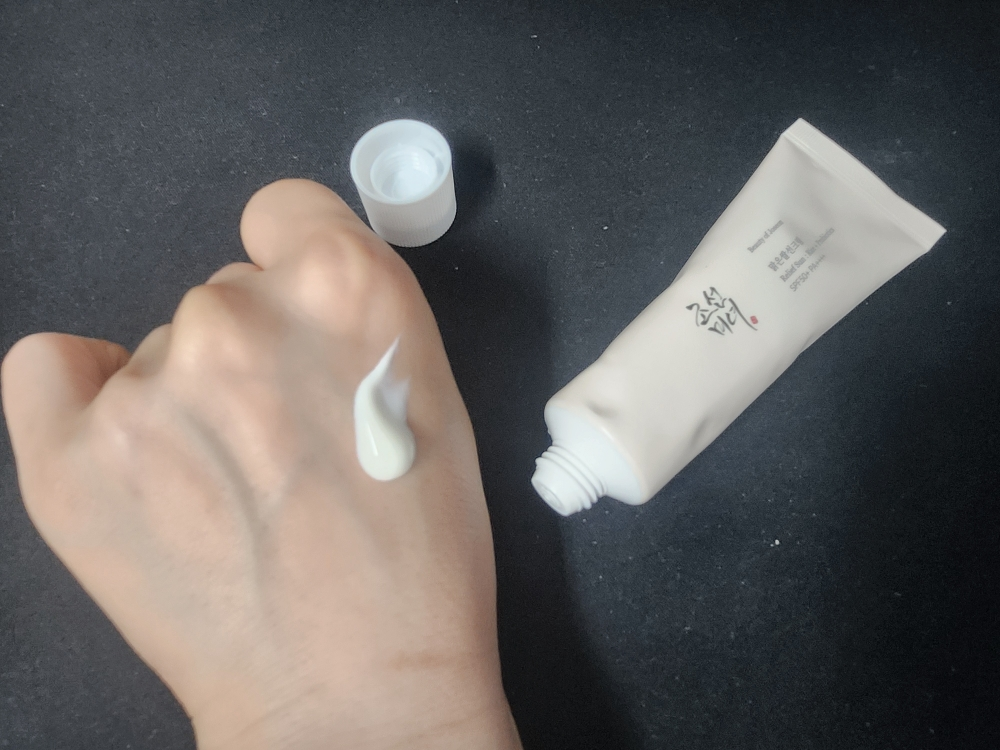 澄んだ米線クリーム [SPF50+/PA++++]のリアルなユーザー写真
