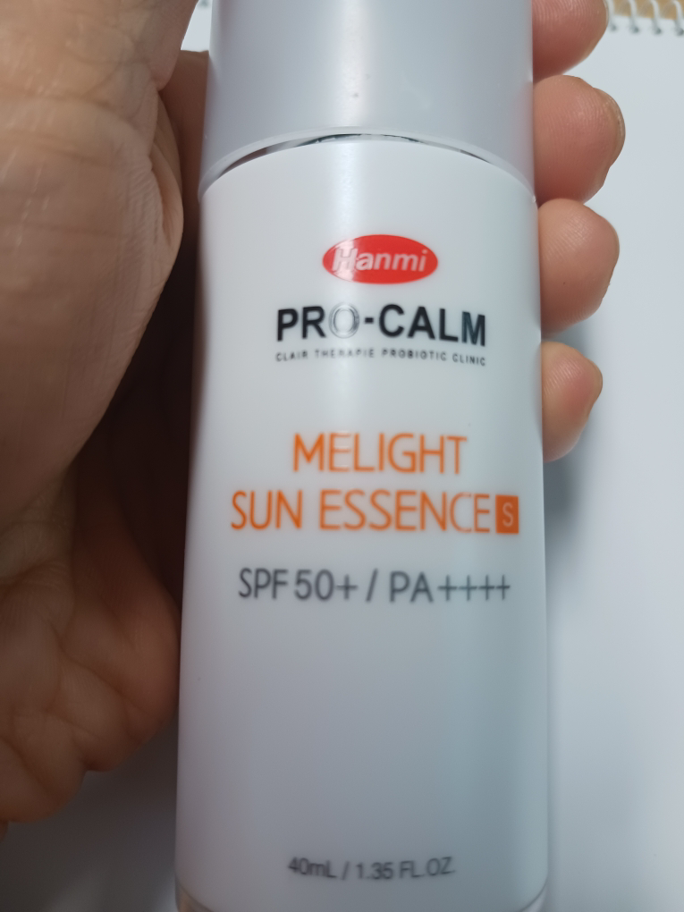 专业摄像头 Melite 防晒精华 [SPF50+/PA++++] common.review image