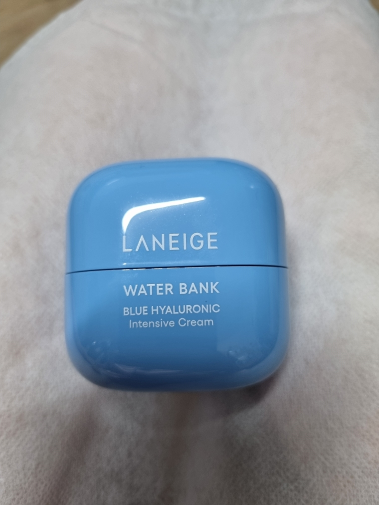 水库蓝色透明质酸集中修护霜的真实用户使用照片