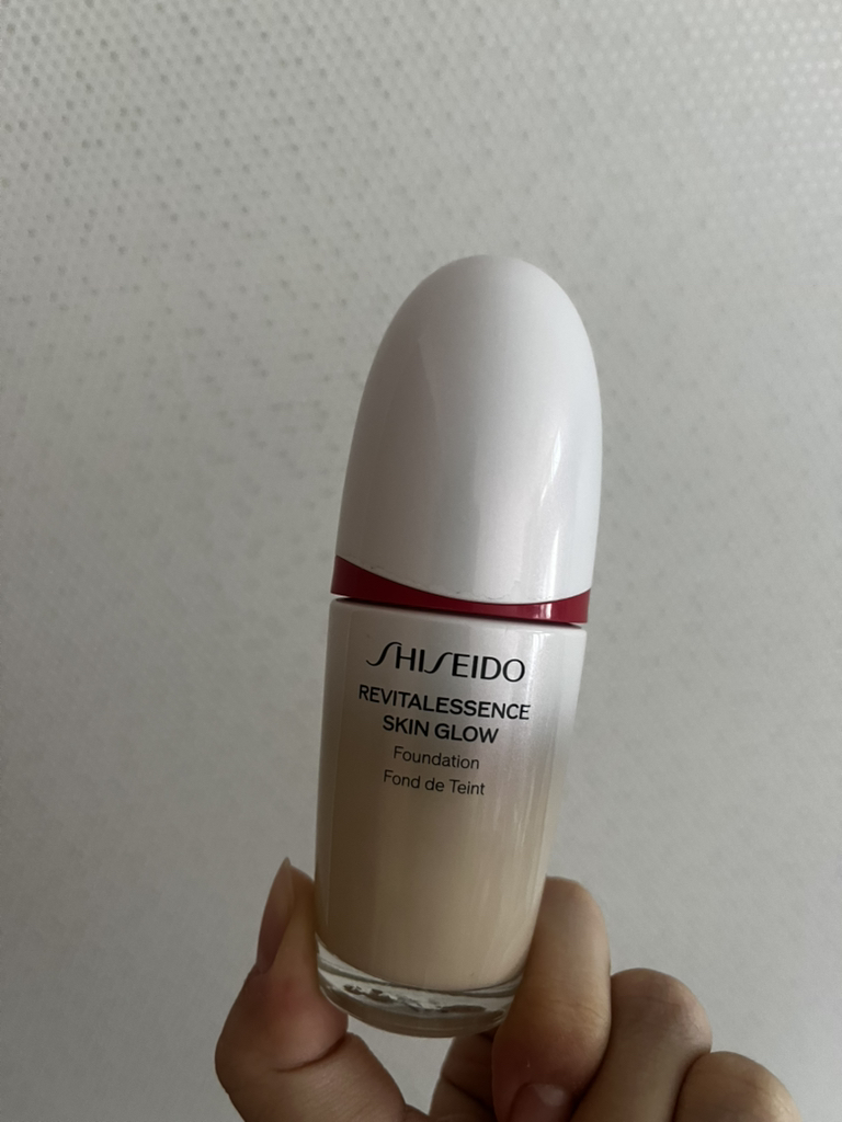 SHISEIDO Revital Essence Skin Glow Foundation [SPF30/PA+++] [120] review image