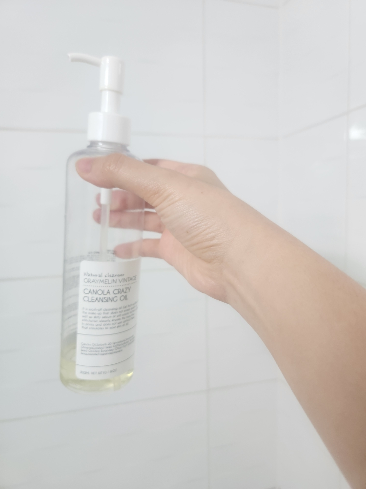 Real user review photo of CANOLA CRAZY CLEANSING OIL