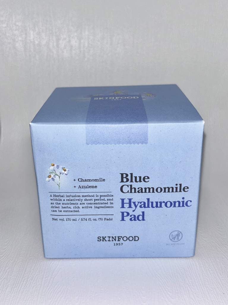 스킨푸드 (SKINFOOD) 블루 캐모마일 히알루로닉 패드 review image