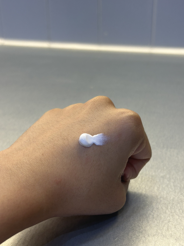ユビディフェンス ミノセボムサンクリーム [SPF50+/PA++++]のリアルなユーザー写真