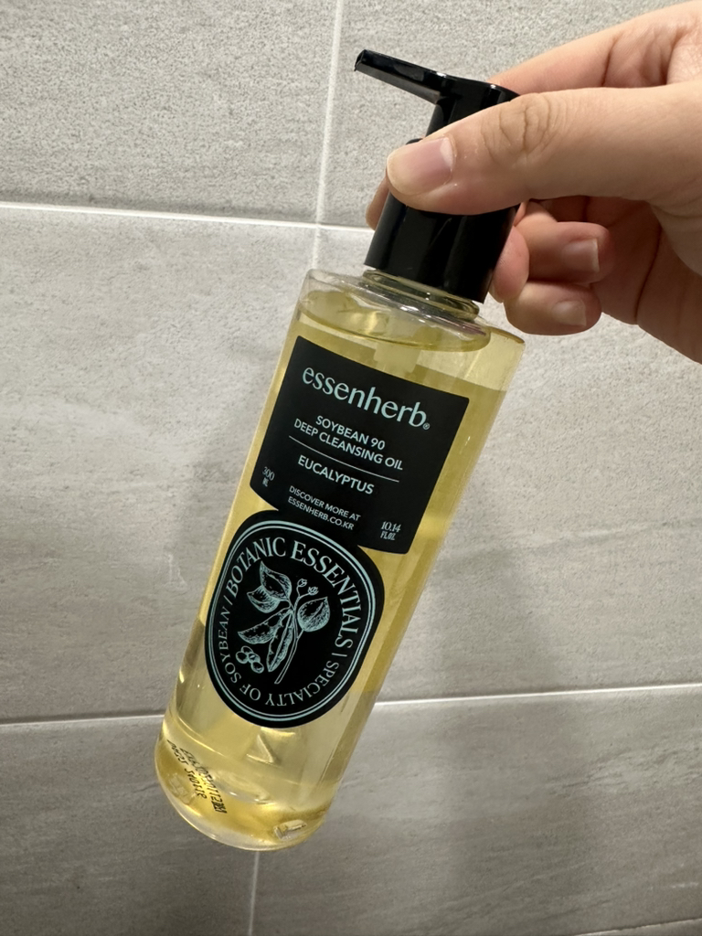 에센허브 (essenHERB) 소이빈 90 딥 클렌징 오일 [유칼립투스] review image