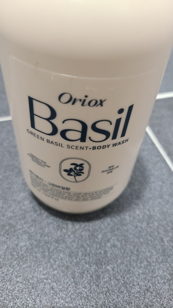 오릭스 (Oriox) 퍼퓸 바디워시 [바질향] review image