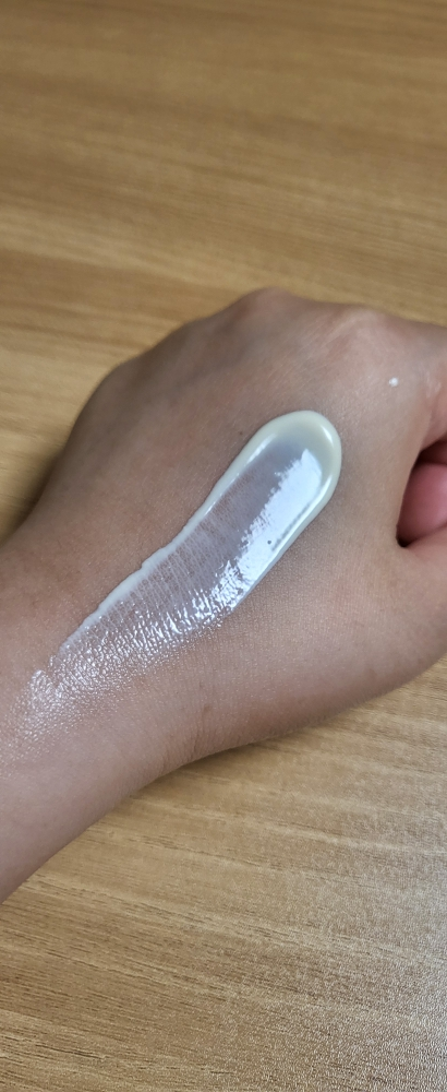 超轻薄日用紫外线防御防晒霜 [SPF50/PA++++]的真实用户使用照片