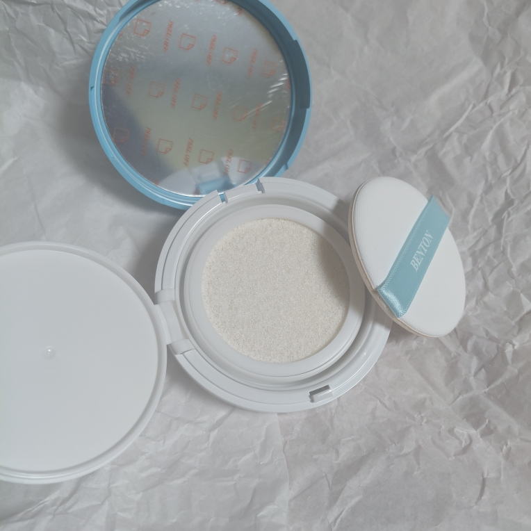 벤튼 (Benton) 시카 수분 선쿠션 [SPF50+/PA++++] review image