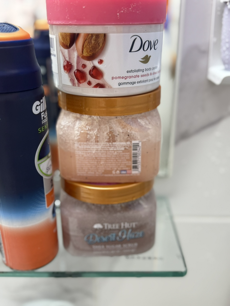 도브 (Dove) 포메그라네이트시드 엔드 [시어버터스크럽] review image