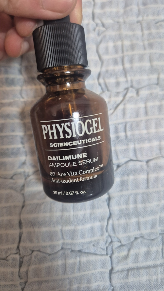 피지오겔 (PHYSIOGEL) 사이언수티컬즈 데일리뮨 앰플 세럼 review image