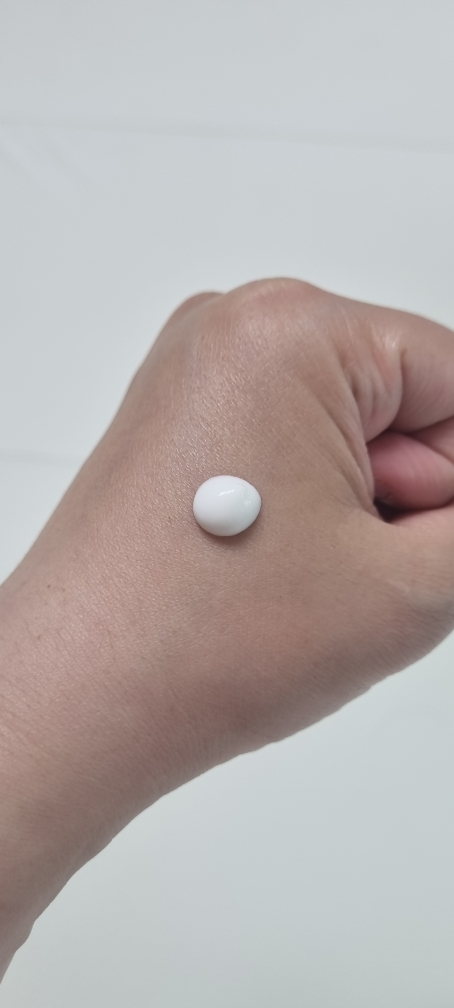 純正ディレクター水分サンクリーム [SPF50+/PA++++]のリアルなユーザー写真
