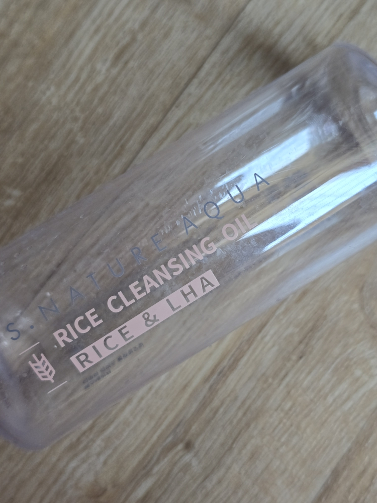Real user review photo of AQUA RICE CLEANSING OIL