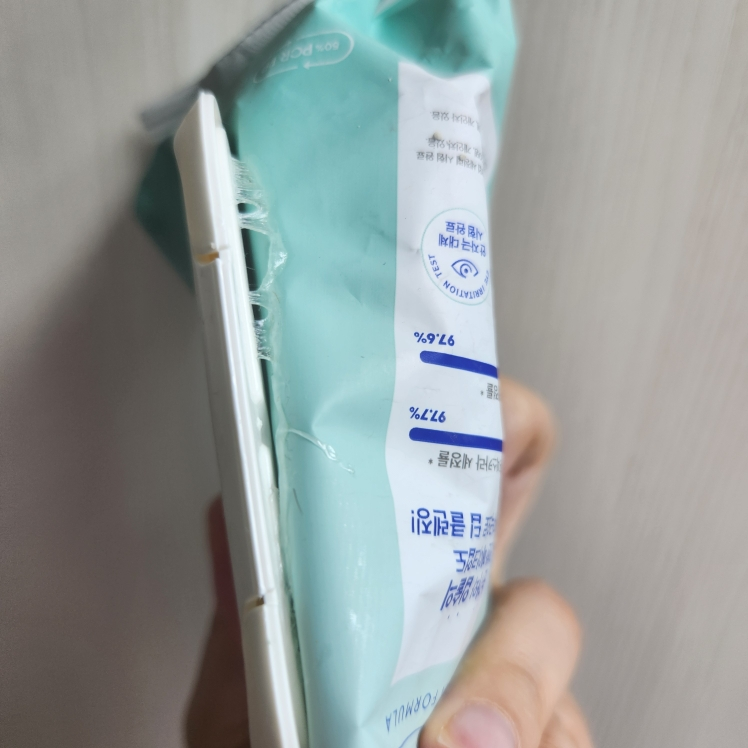 포인트앤 (point&) 딥 클린 립앤아이 리무버 롱패드 review image
