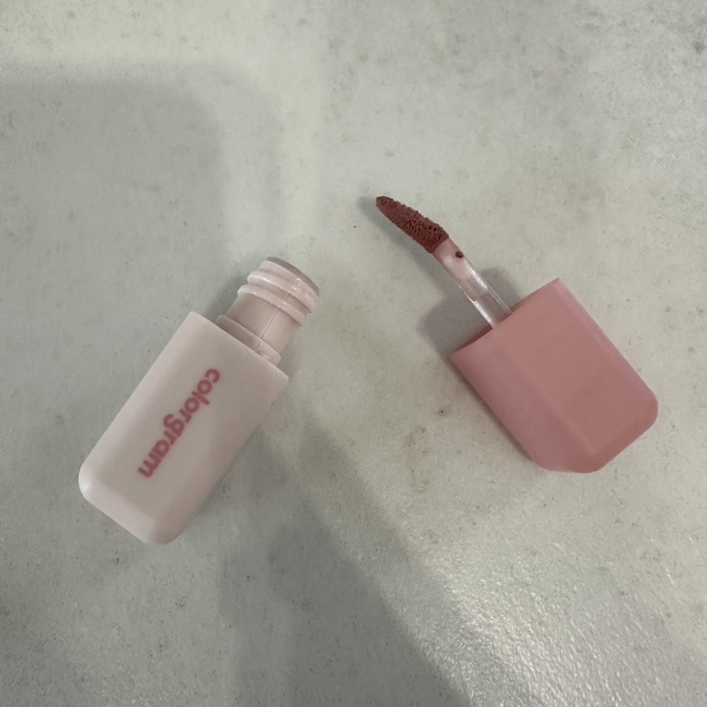 Real user review photo of NUDIE BLUR TINT [02 CHARMING PINK]
