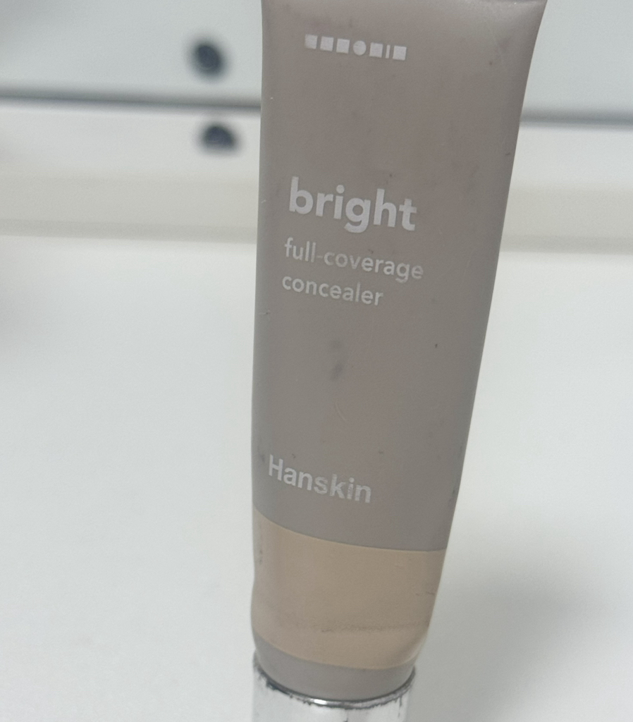 Hanskin 斑点遮盖 [明亮] common.review image