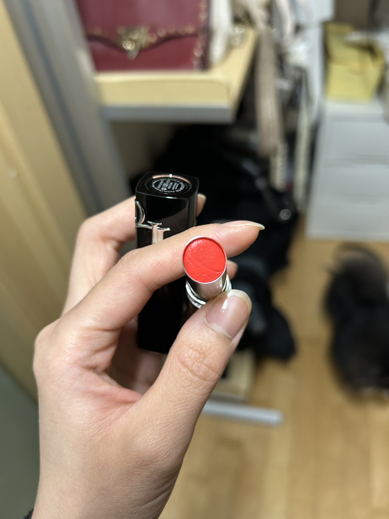 Dior Addict Lipstick [535 Red D-Zire] review image