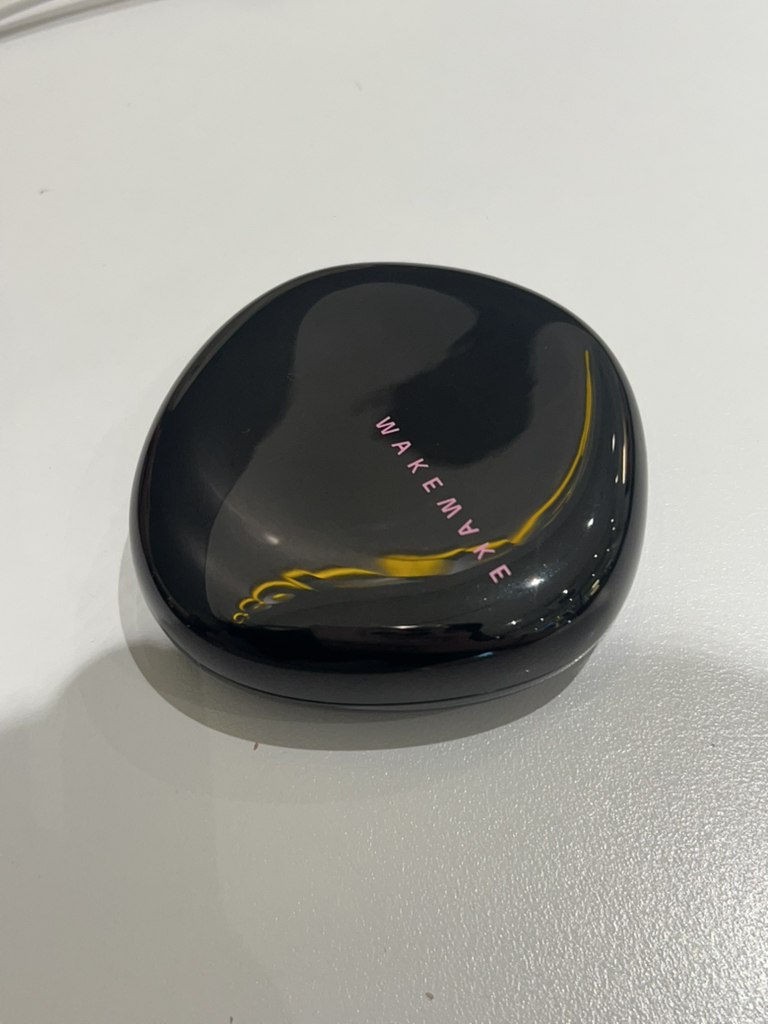 웨이크메이크 (wakemake) 블랙 허쉬 에디션 워터 벨벳 커버 쿠션 [19 포슬린] review image