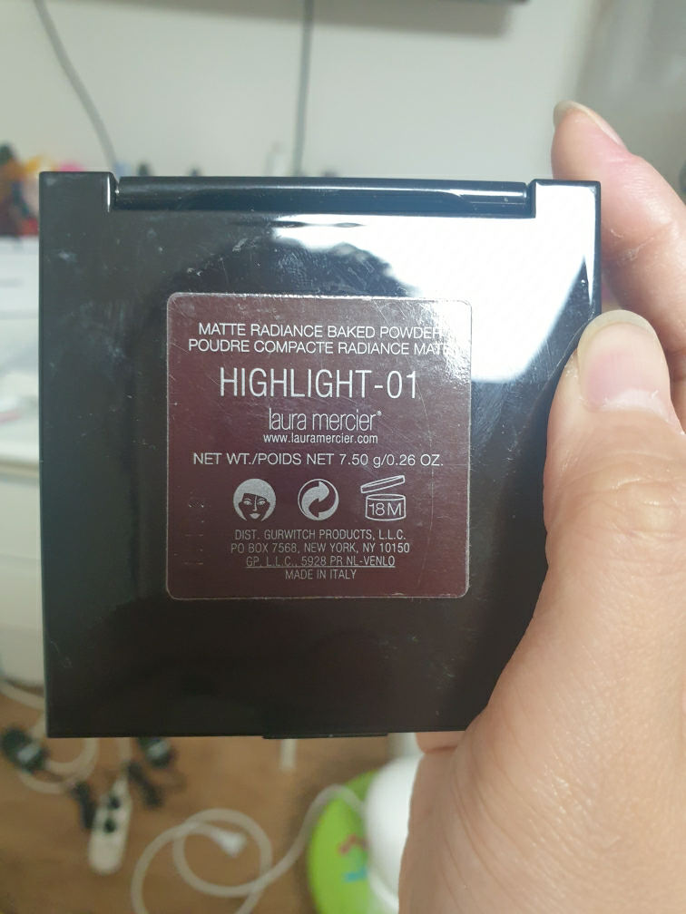 로라메르시에 (LAURAMERCIER) 매트 래디언스 베이크드 파우더 [01 하이라이트] review image