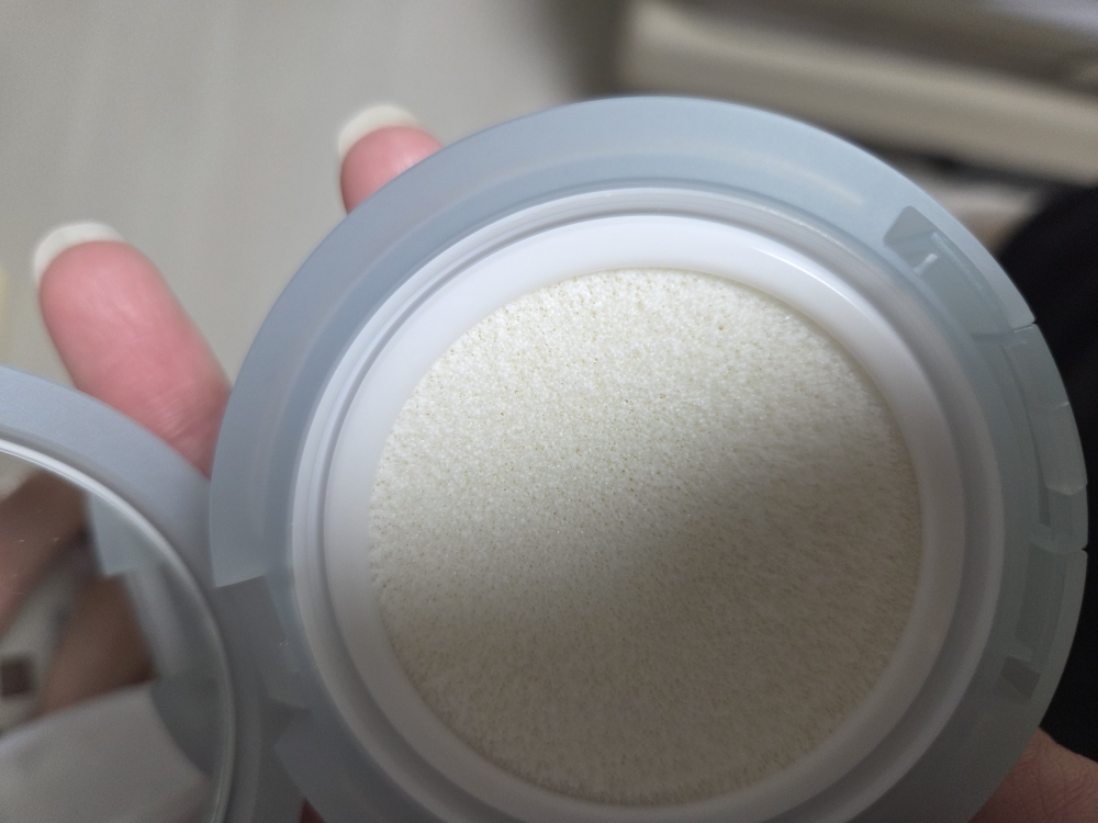 어퓨 (A'pieu) 워터락 피니셔 UV 톤업 벨벳 [SPF50+/PA++++] review image