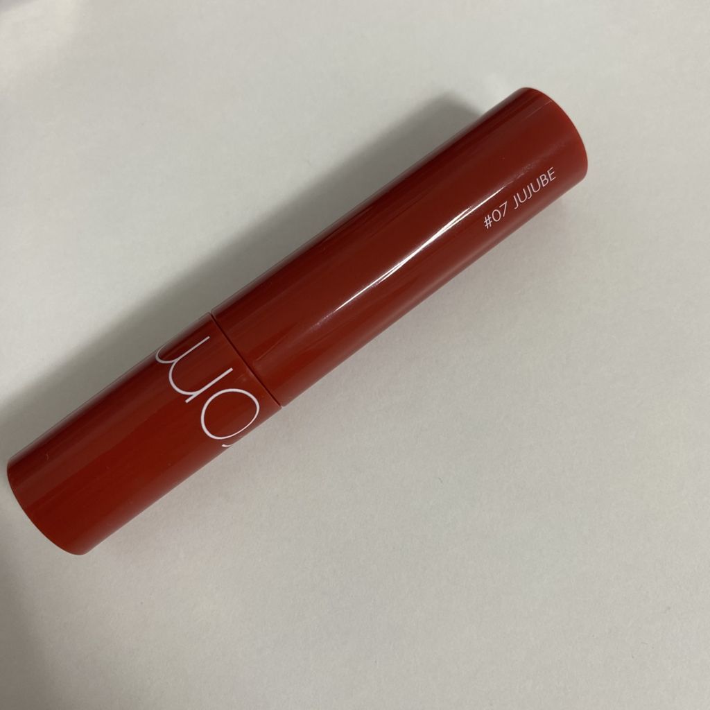 水润持久染唇膏 [07 朱朱布]的真实用户使用照片