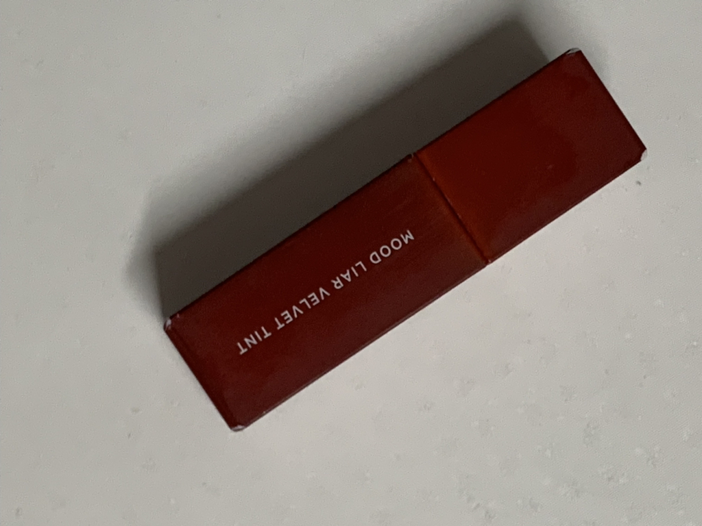 릴리바이레드 (lilybyred) 무드라이어 벨벳틴트 [6호 치명적인석류인척] review image