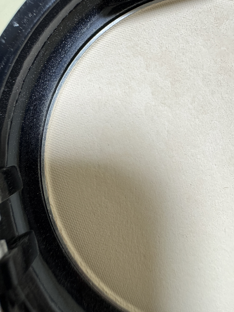Real user review photo of Blur Powder Pact [1.5 Cool Fair]