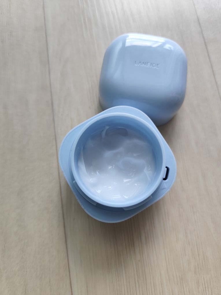 product review image