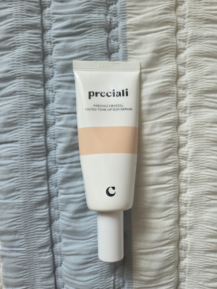 프리셜리 (PRECIALI) 크리스탈 틴티드 톤업 선세럼 [SPF50+/PA+++] [00 베이지핑크] review image